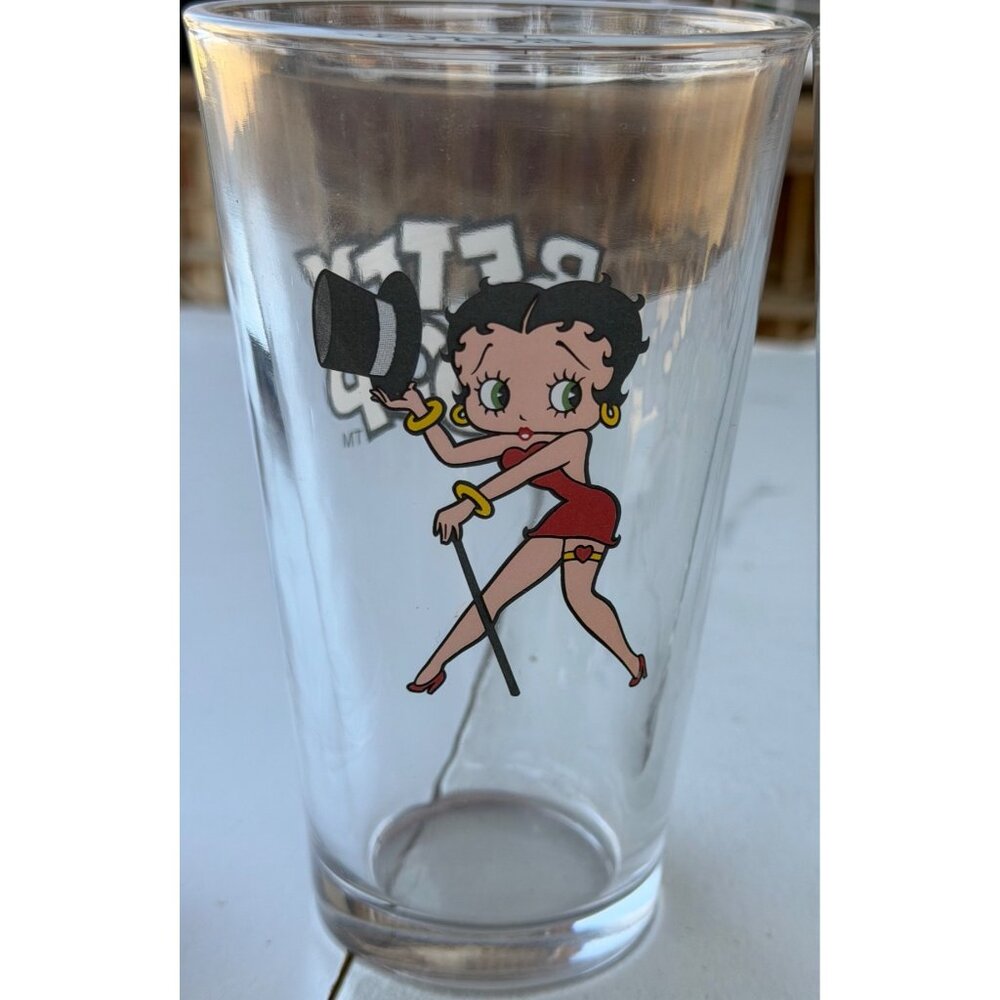 Set of 4 Betty Boop Classic Collectible 16 oz. Drinking Glasses 6" Tall (READ) - Picture 6 of 16